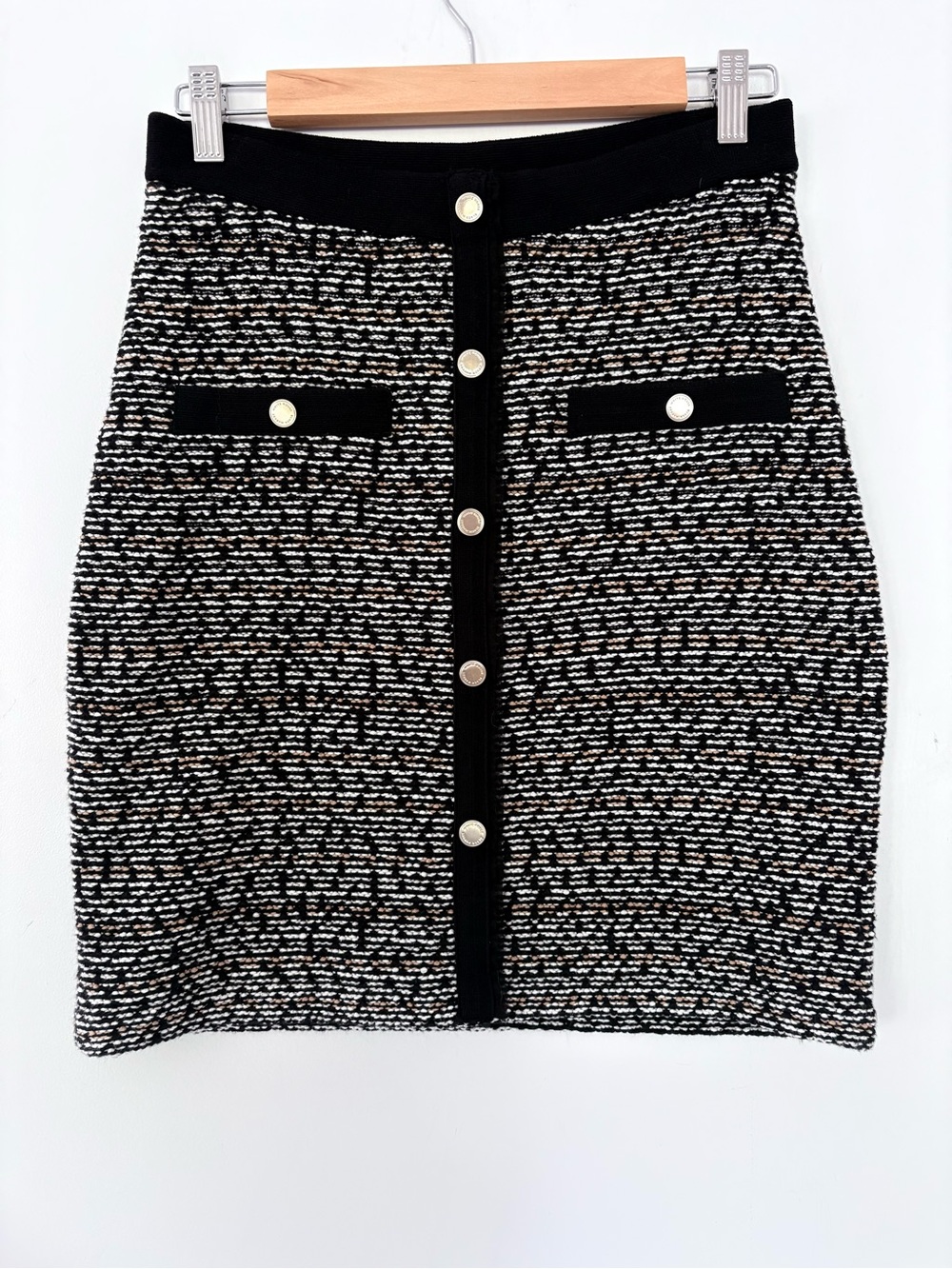 WHITE HOUSE BLACK MARKET Tweed Knit Pencil Skirt S Faux Buttons Office Career